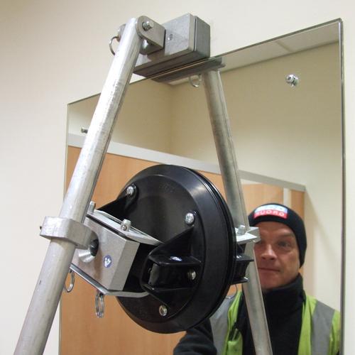 Why Window Deglazing Tools Are Necessary