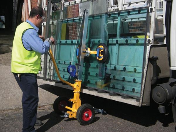 How to Transport and Install Glass