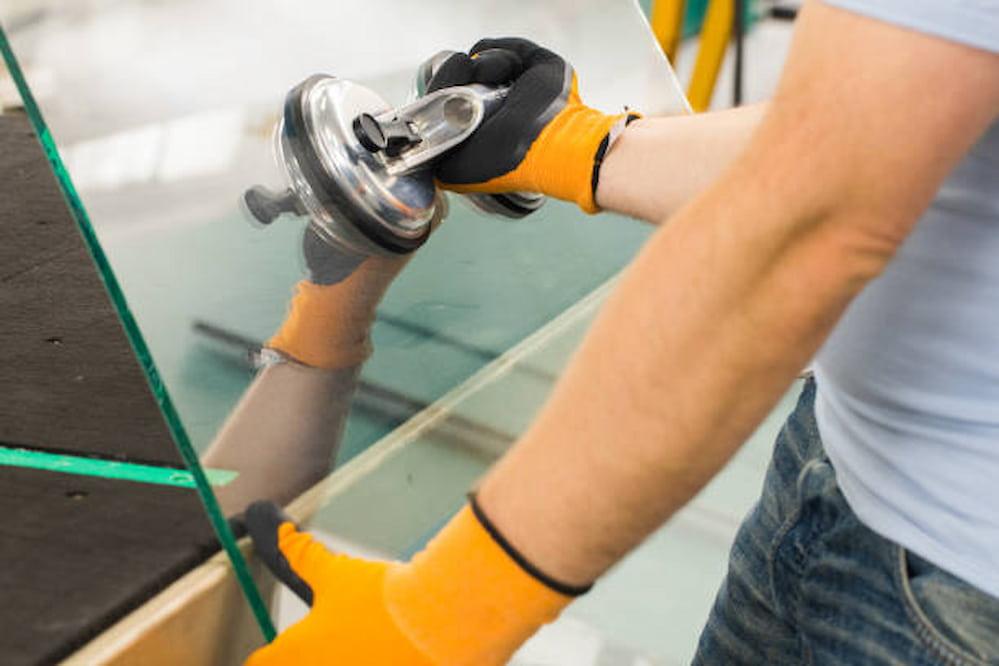 A Guide To Glass Transport Equipment